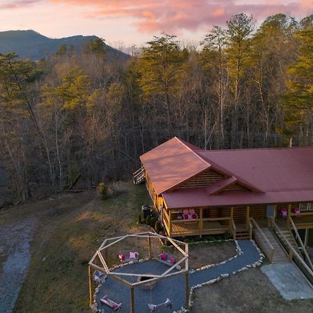 Pink Pines Avantstay Luxury Aesthetic Dream Home Indoor Pool Hot Tub Pigeon Forge Extérieur photo