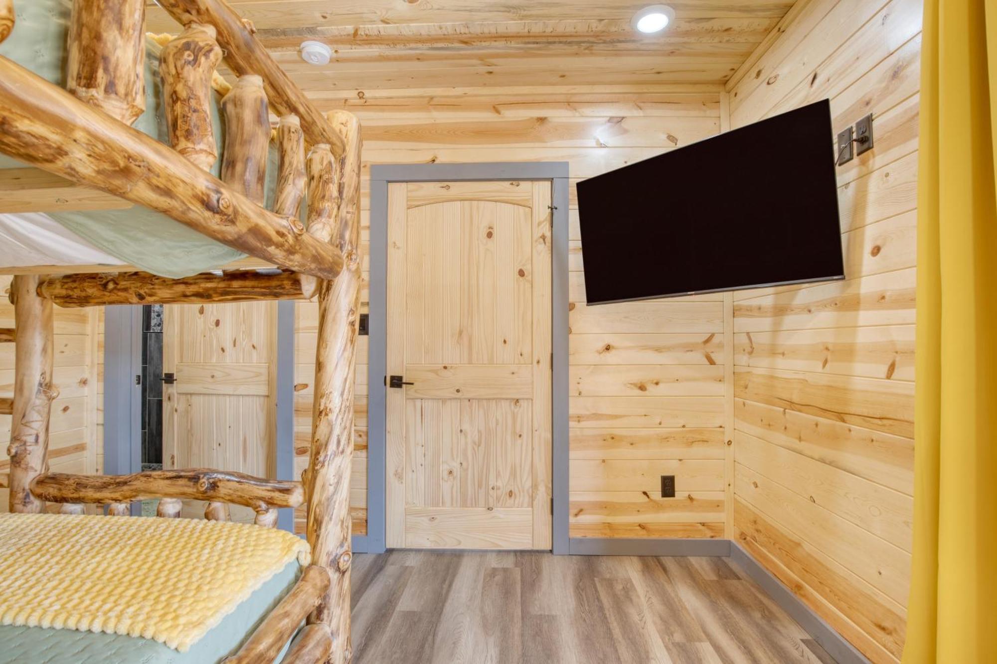 Pink Pines Avantstay Luxury Aesthetic Dream Home Indoor Pool Hot Tub Pigeon Forge Extérieur photo