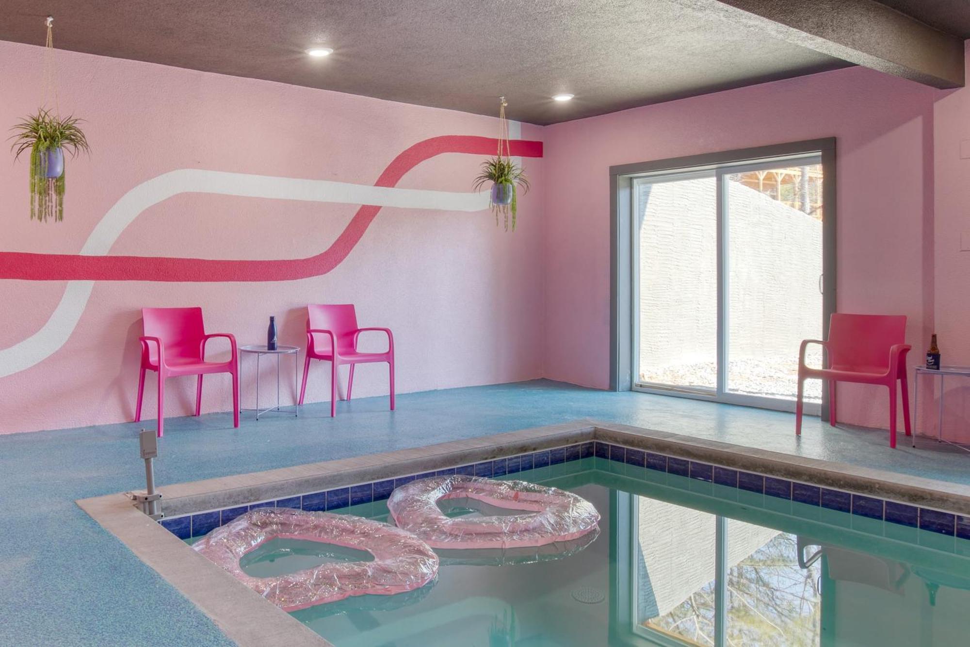 Pink Pines Avantstay Luxury Aesthetic Dream Home Indoor Pool Hot Tub Pigeon Forge Extérieur photo